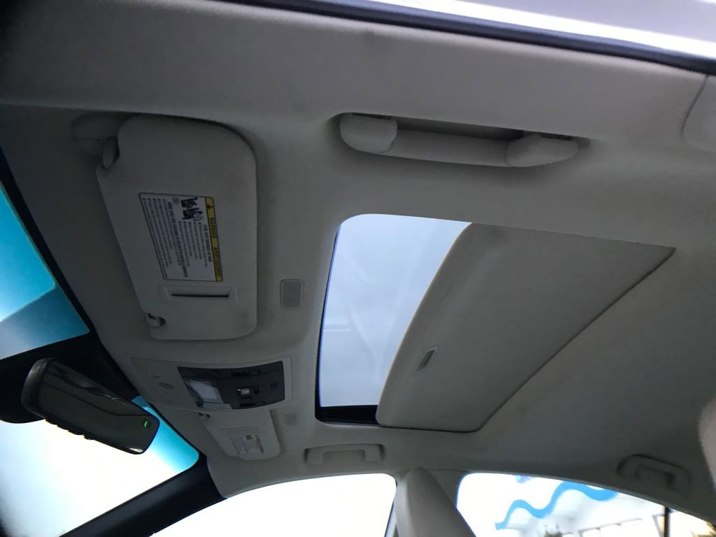 Used 2023 Lexus ES 350 w/ Premium Package image 18