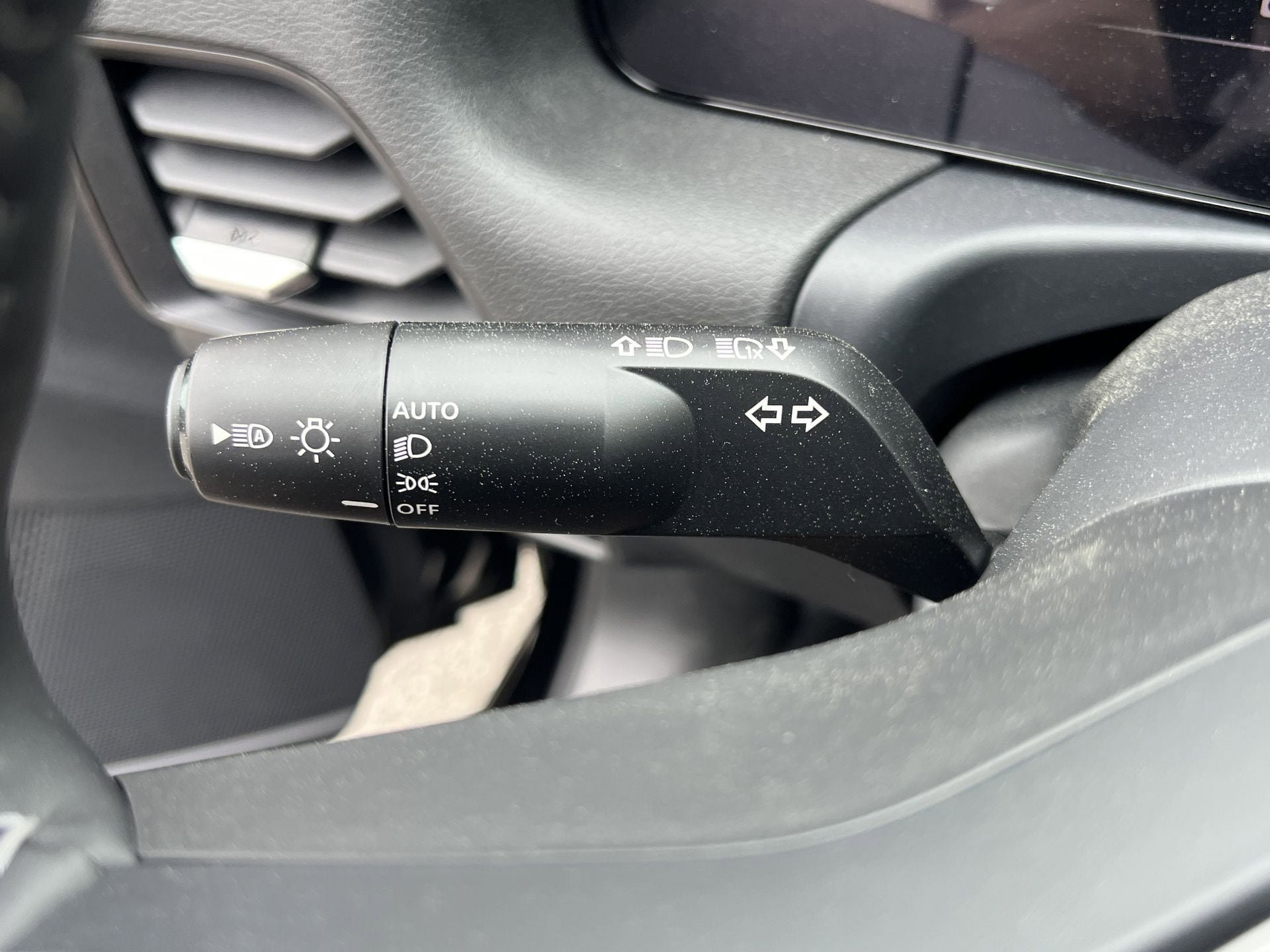 New 2026 Nissan Sentra SV FWD image 9