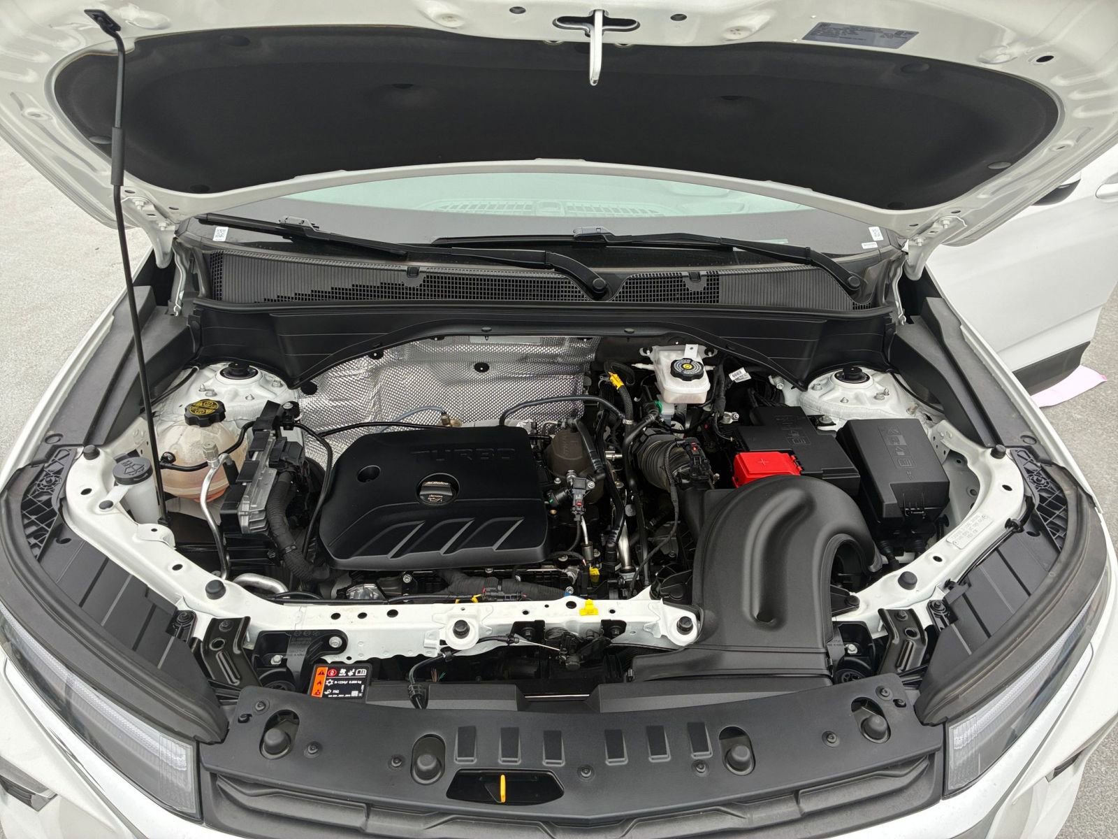 Used 2025 Chevrolet TrailBlazer LT image 30