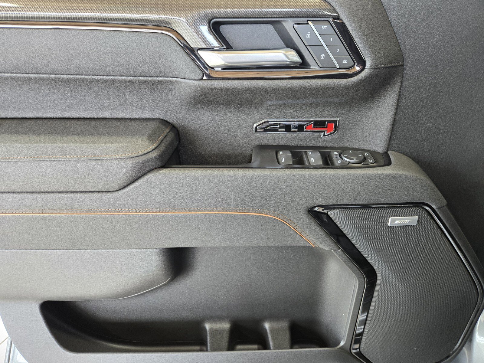 New 2025 GMC Sierra 1500 AT4 w/ AT4 Premium Package image 8