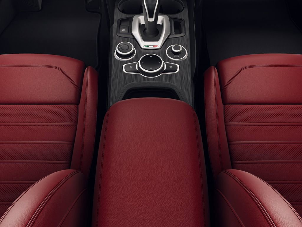 New 2026 Alfa Romeo Giulia image 27