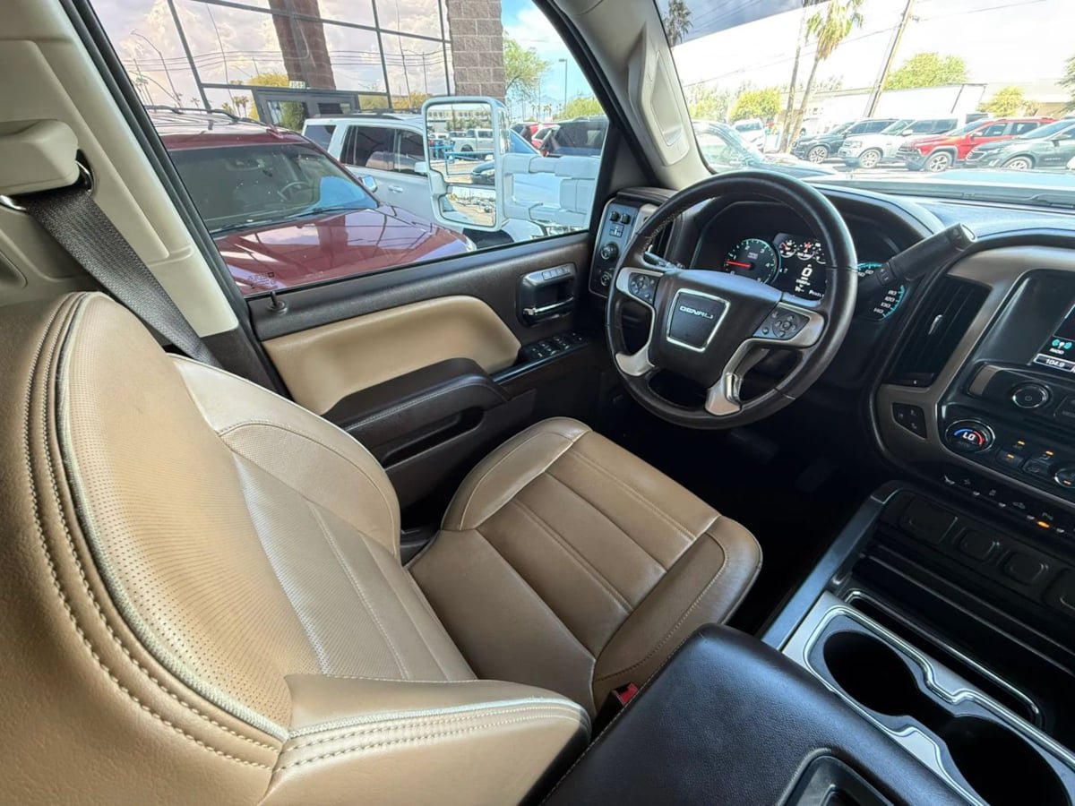 Used 2017 GMC Sierra 3500 Denali w/ Duramax Plus Package AWD/4WD image 49