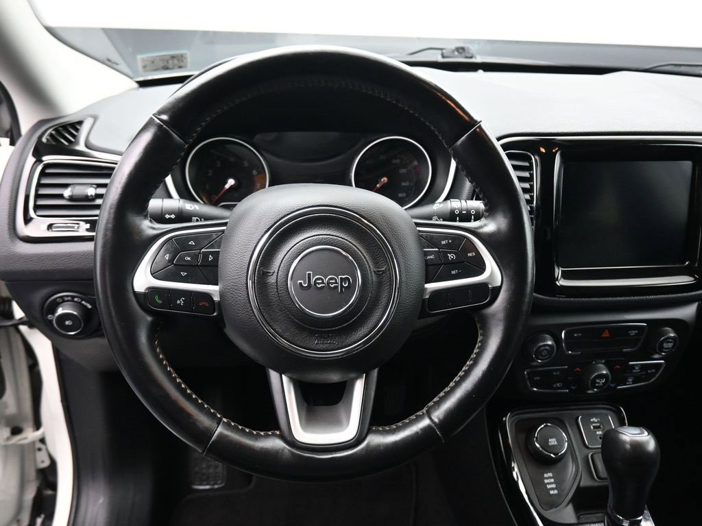 Used 2020 Jeep Compass Limited image 14