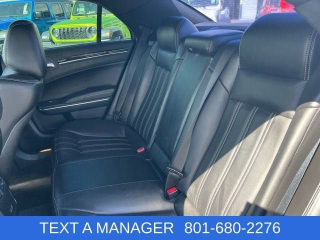 Used 2018 Chrysler 300 S w/ 300S Premium Group image 31