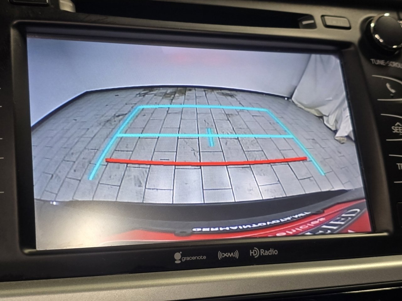 Certified 2019 Toyota Highlander XLE image 6