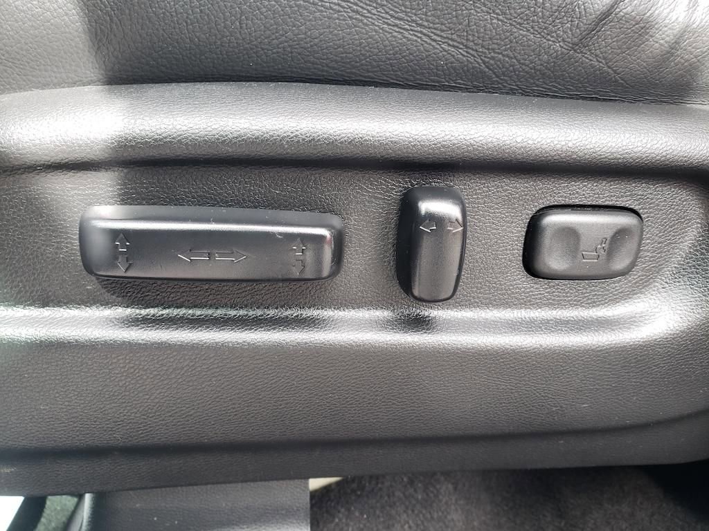 Used 2023 Honda Passport EX-L image 16