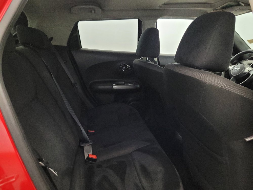Used 2015 Nissan Juke SV w/ Cold Weather Package AWD/4WD image 19