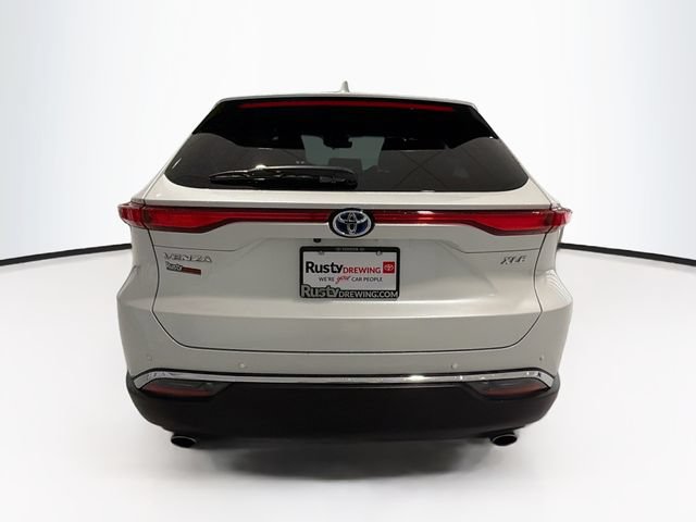 Certified 2023 Toyota Venza XLE AWD/4WD image 5