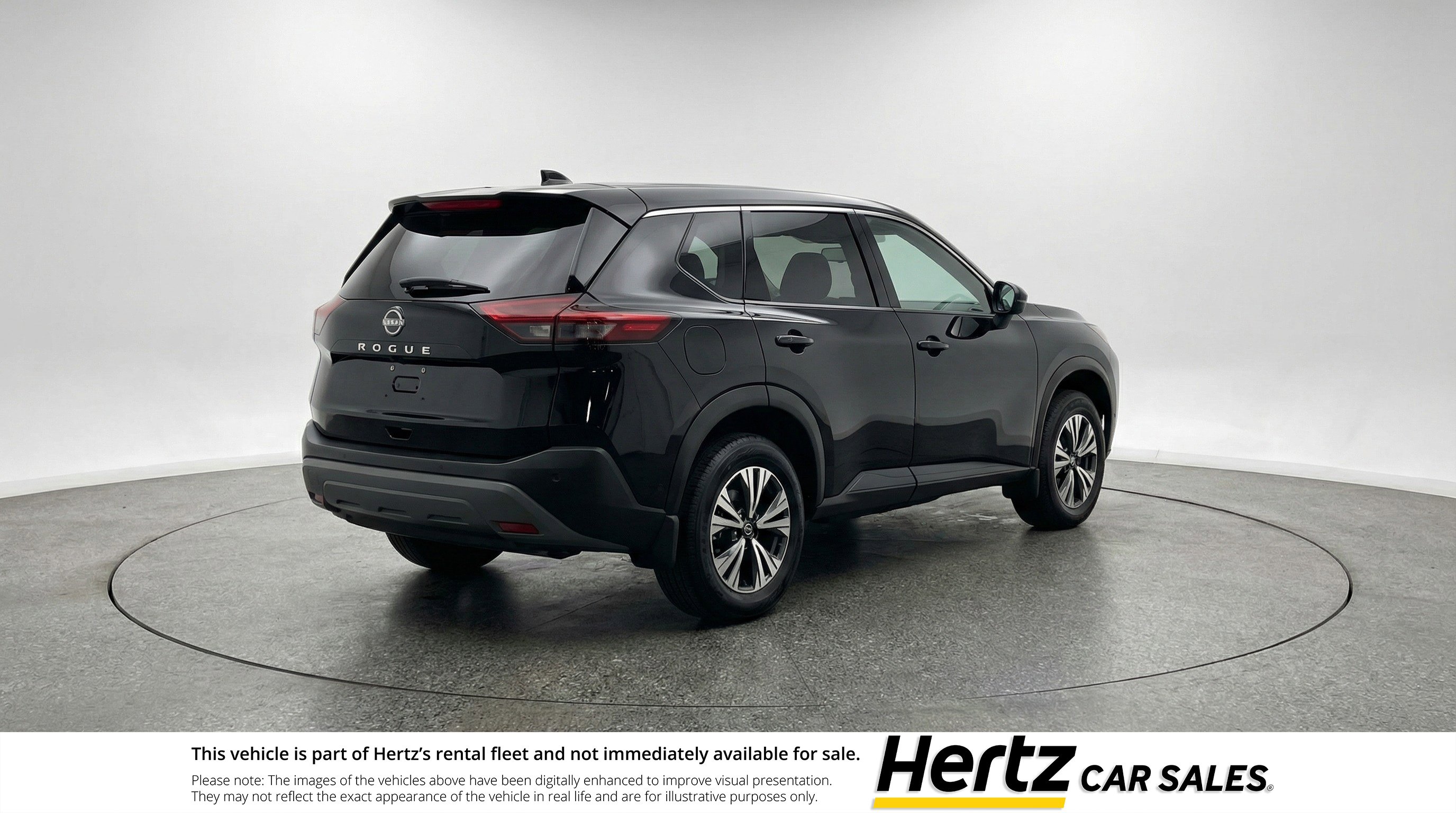 Used 2025 Nissan Rogue SV image 9