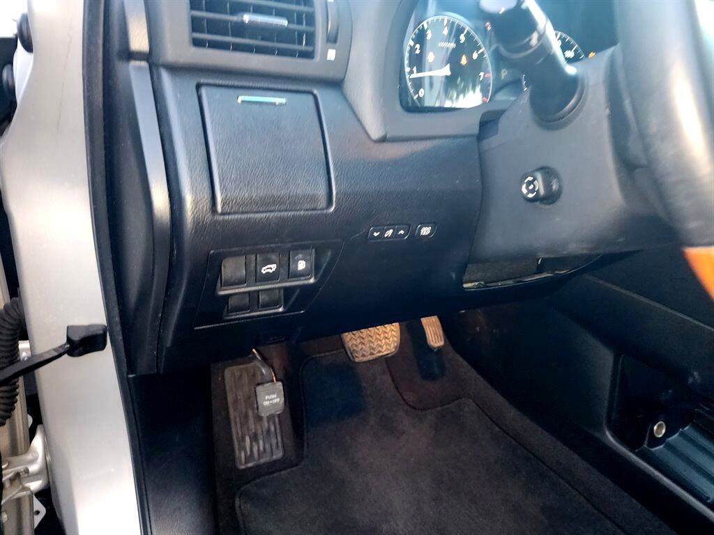 Used 2011 Lexus RX 350 2WD image 26