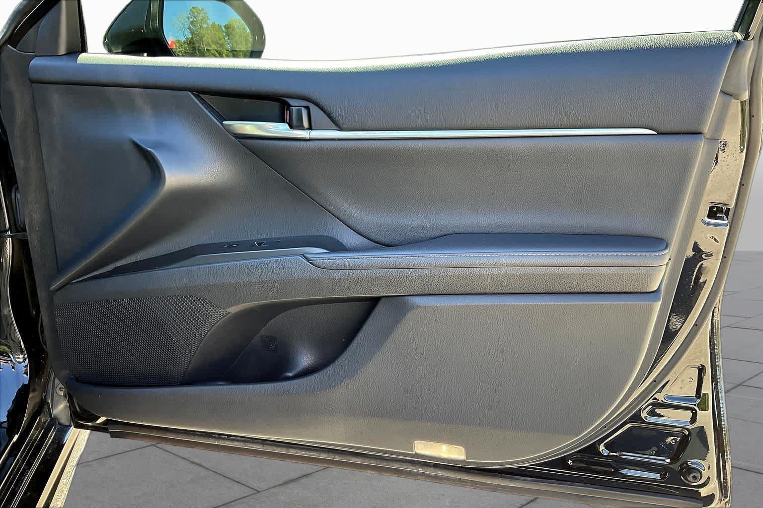 Used 2024 Toyota Camry XSE w/ Navigation Package FWD image 22