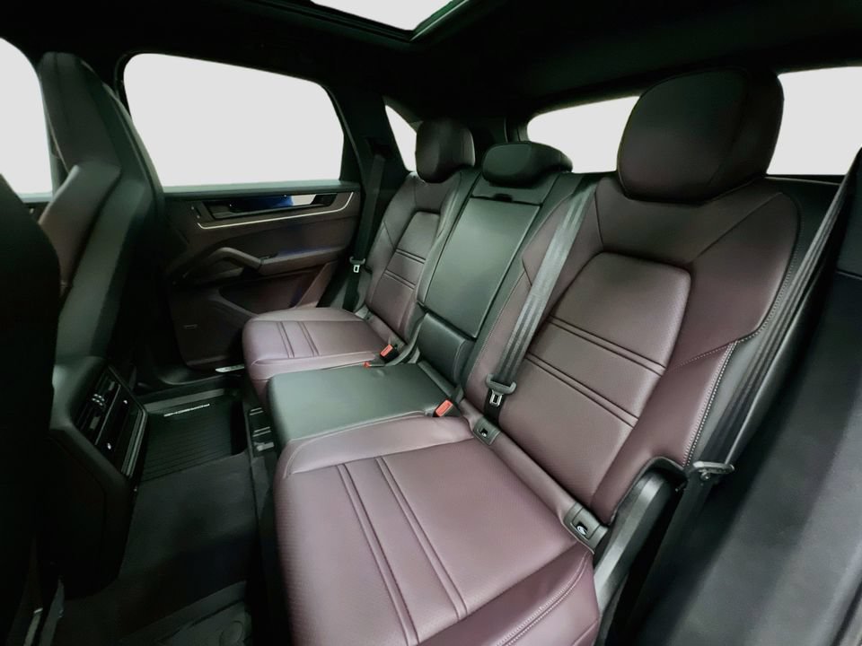 New 2026 Porsche Cayenne AWD/4WD image 24