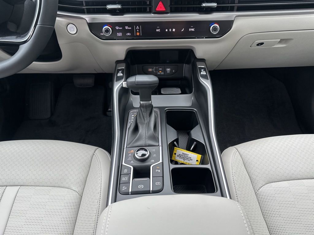 New 2026 Kia Sorento S w/ S Panoramic Sunroof Package image 28