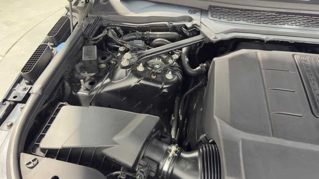 Used 2016 Land Rover Range Rover Sport HSE AWD/4WD image 39