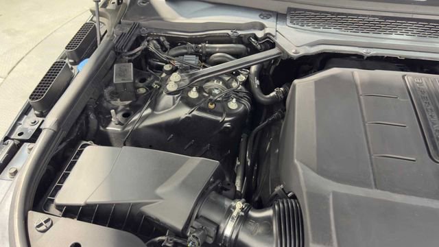 Used 2016 Land Rover Range Rover Sport HSE AWD/4WD image 39