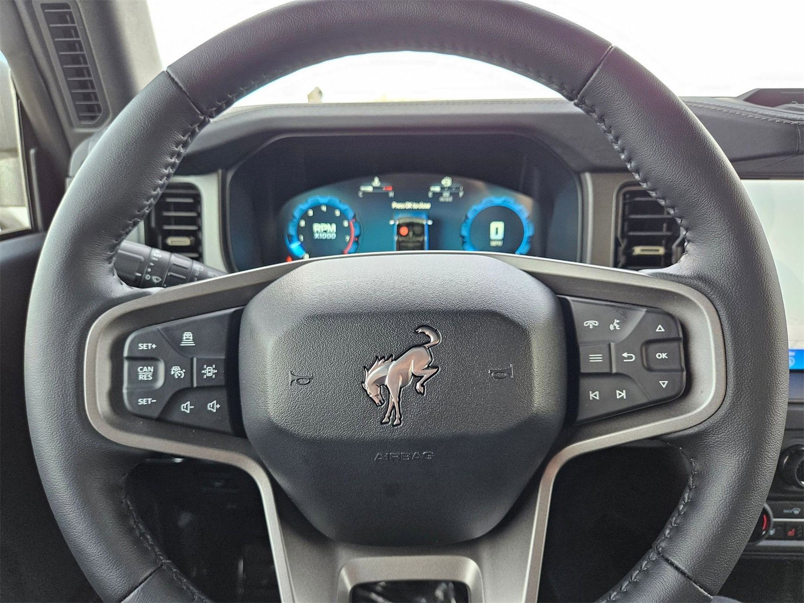 New 2025 Ford Bronco Badlands image 24