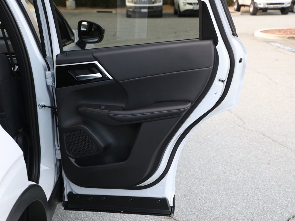 New 2026 Nissan Rogue SL image 18