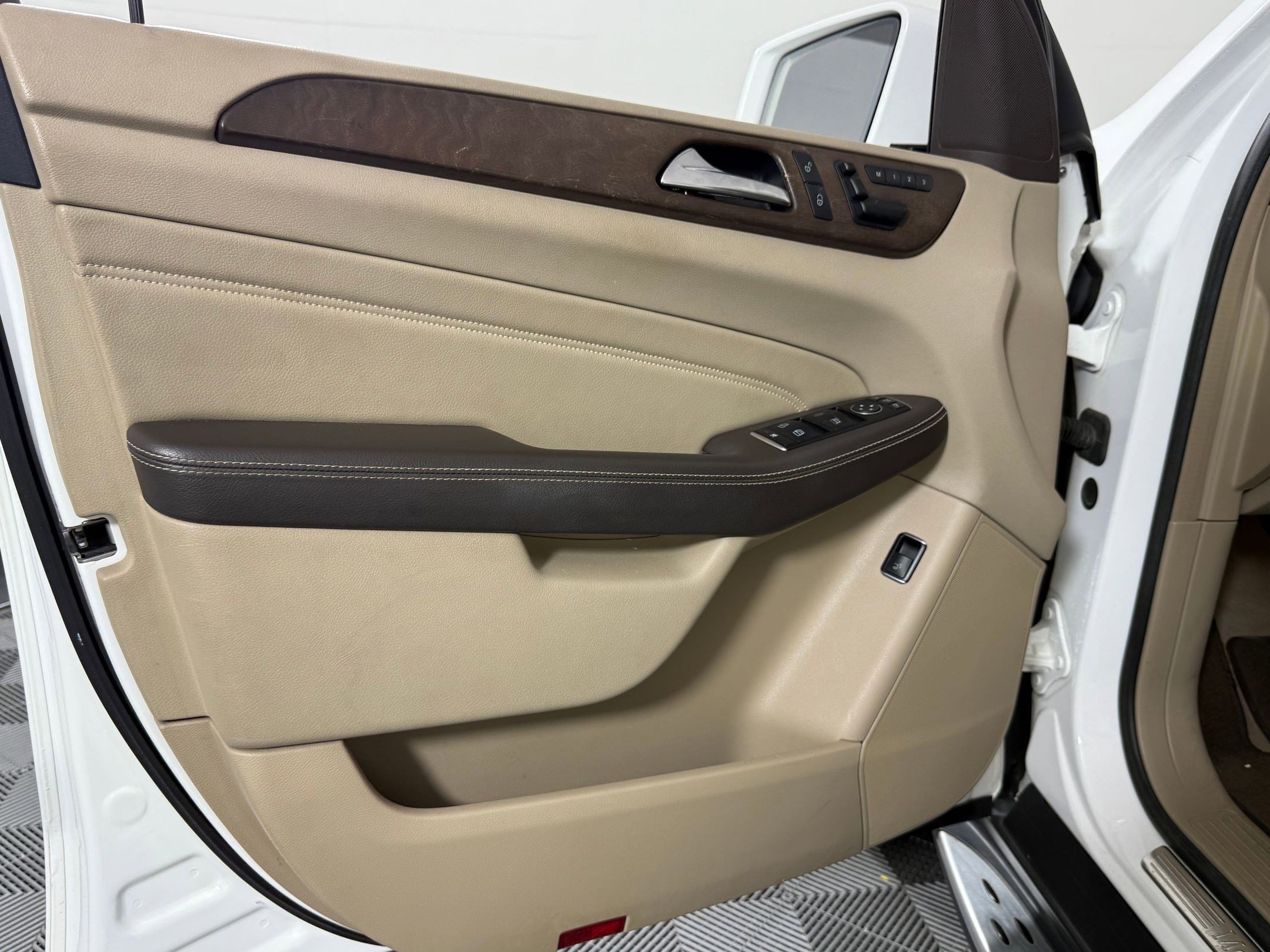 Used 2015 Mercedes-Benz ML 350 2WD image 14