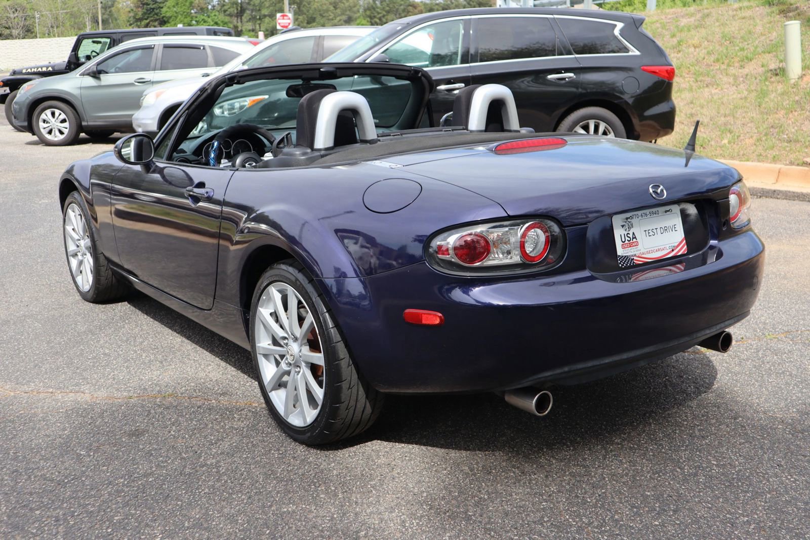 Used 2007 MAZDA MX-5 Miata Touring image 3