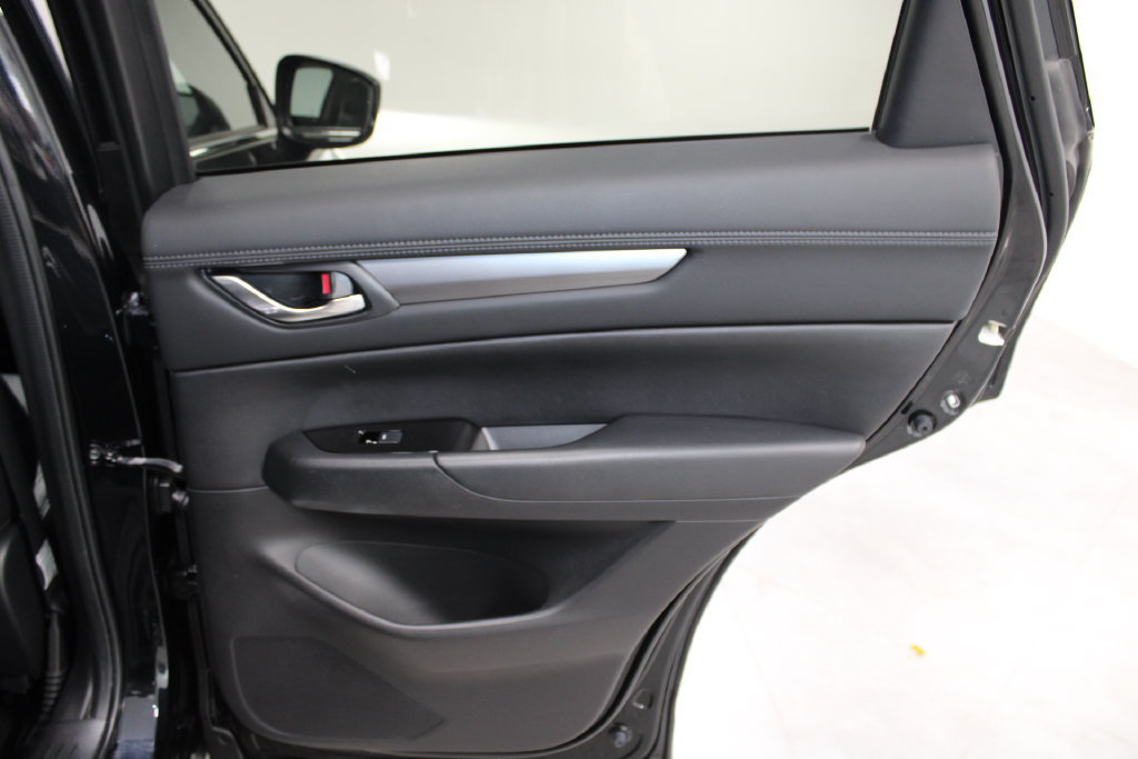 Used 2025 MAZDA CX-5 AWD 2.5 S w/ Preferred Package image 27