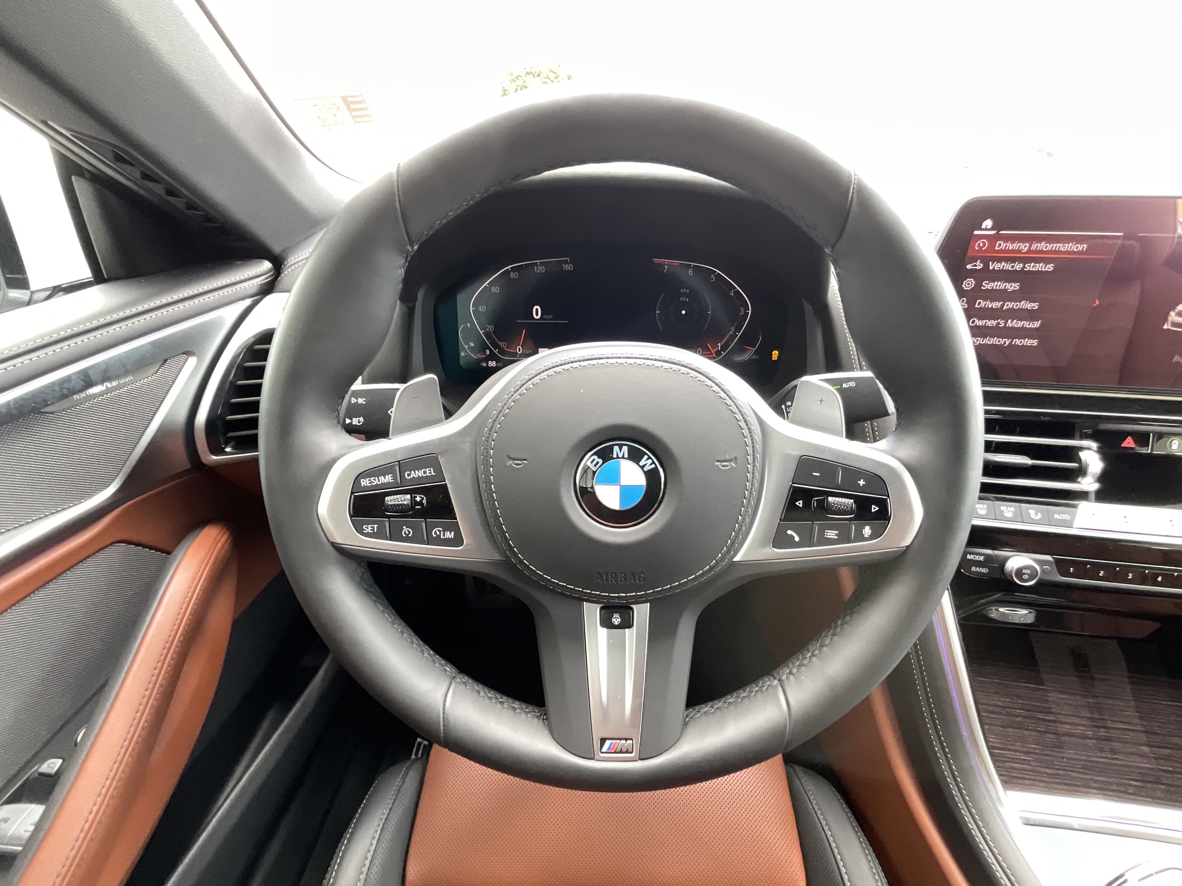 Used 2026 BMW 840i Convertible w/ Comfort Seating Package RWD image 19