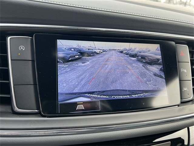 Certified 2023 Buick Enclave Essence image 21