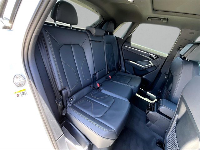 Used 2022 Audi Q3 2.0T Premium AWD/4WD image 27