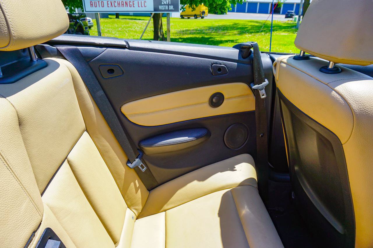 Used 2012 BMW 128i Convertible RWD image 36