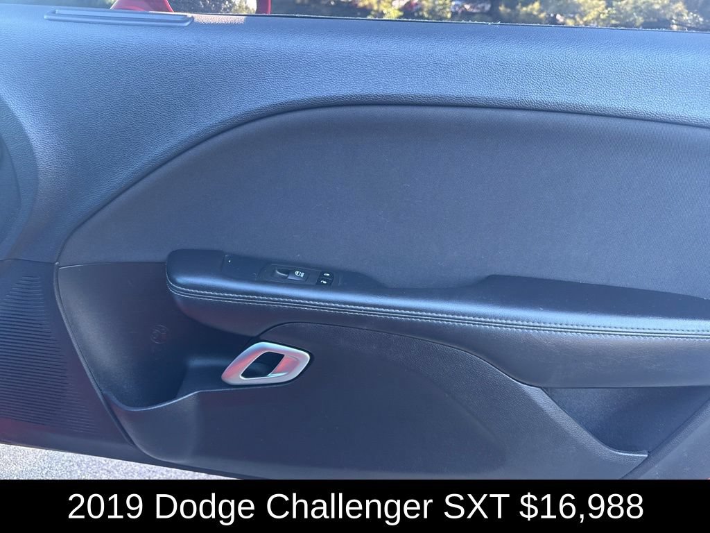 Used 2019 Dodge Challenger SXT RWD image 17
