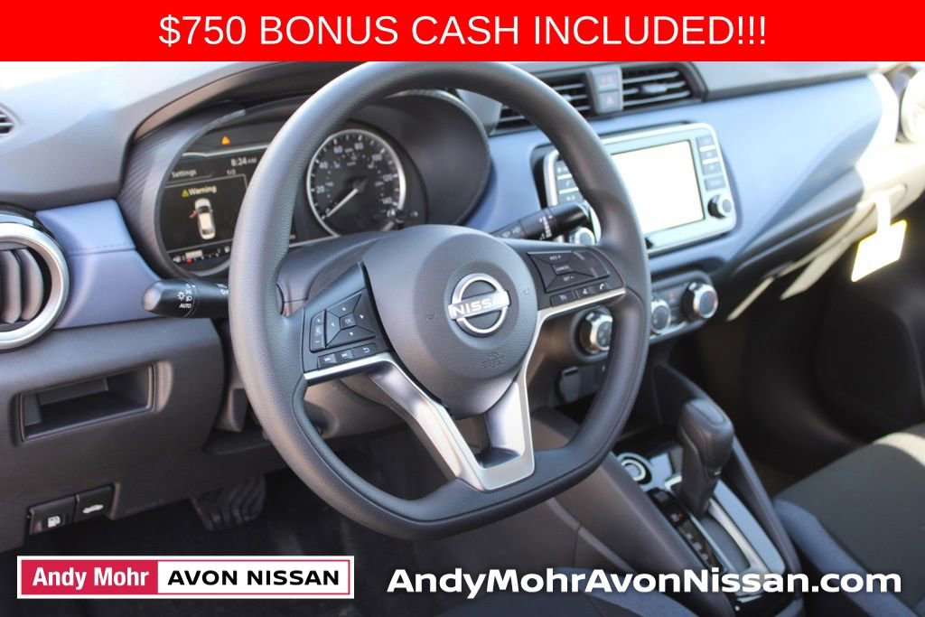 New 2025 Nissan Versa SV w/ Trunk Package image 9