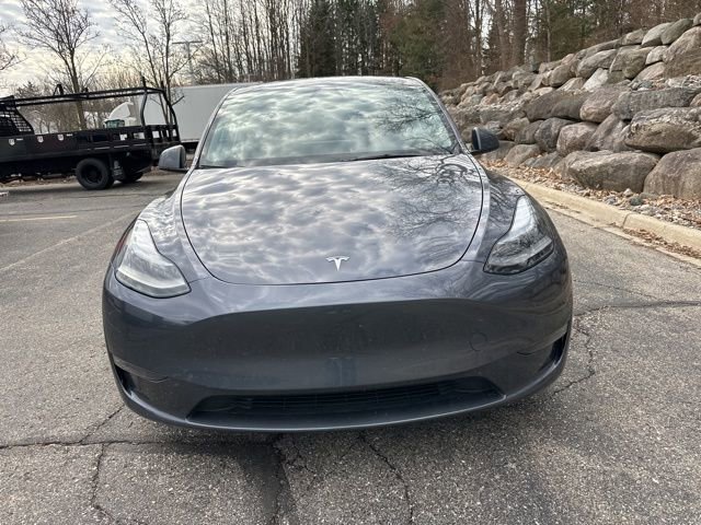 Used 2023 Tesla Model Y Long Range image 9