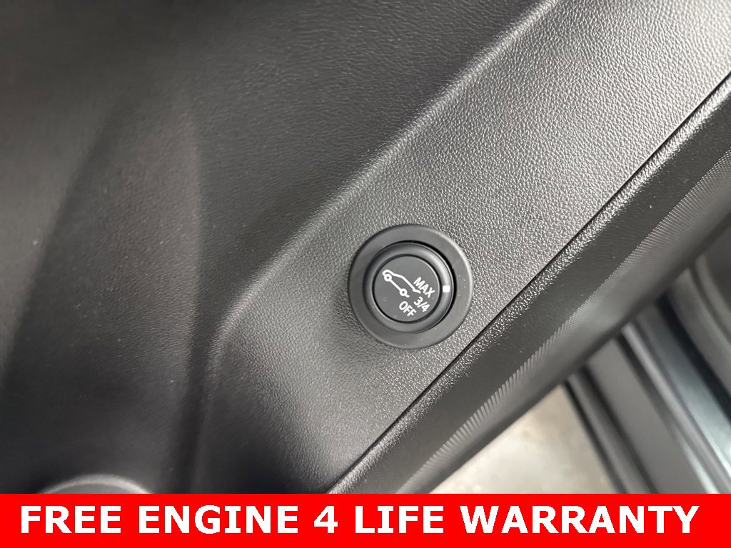 Used 2023 Chevrolet Equinox LT image 8