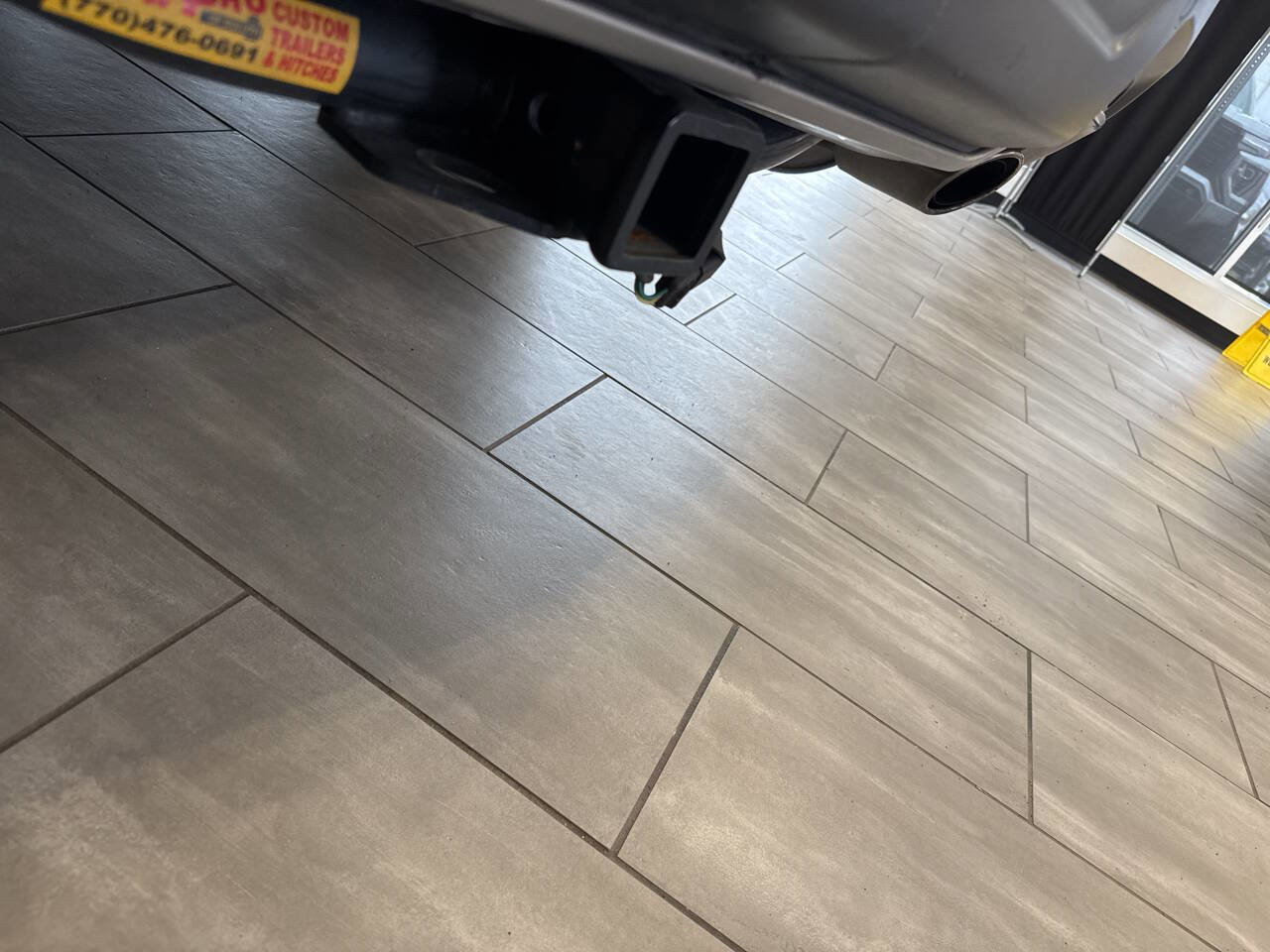 Used 2018 Ford Explorer Limited image 20