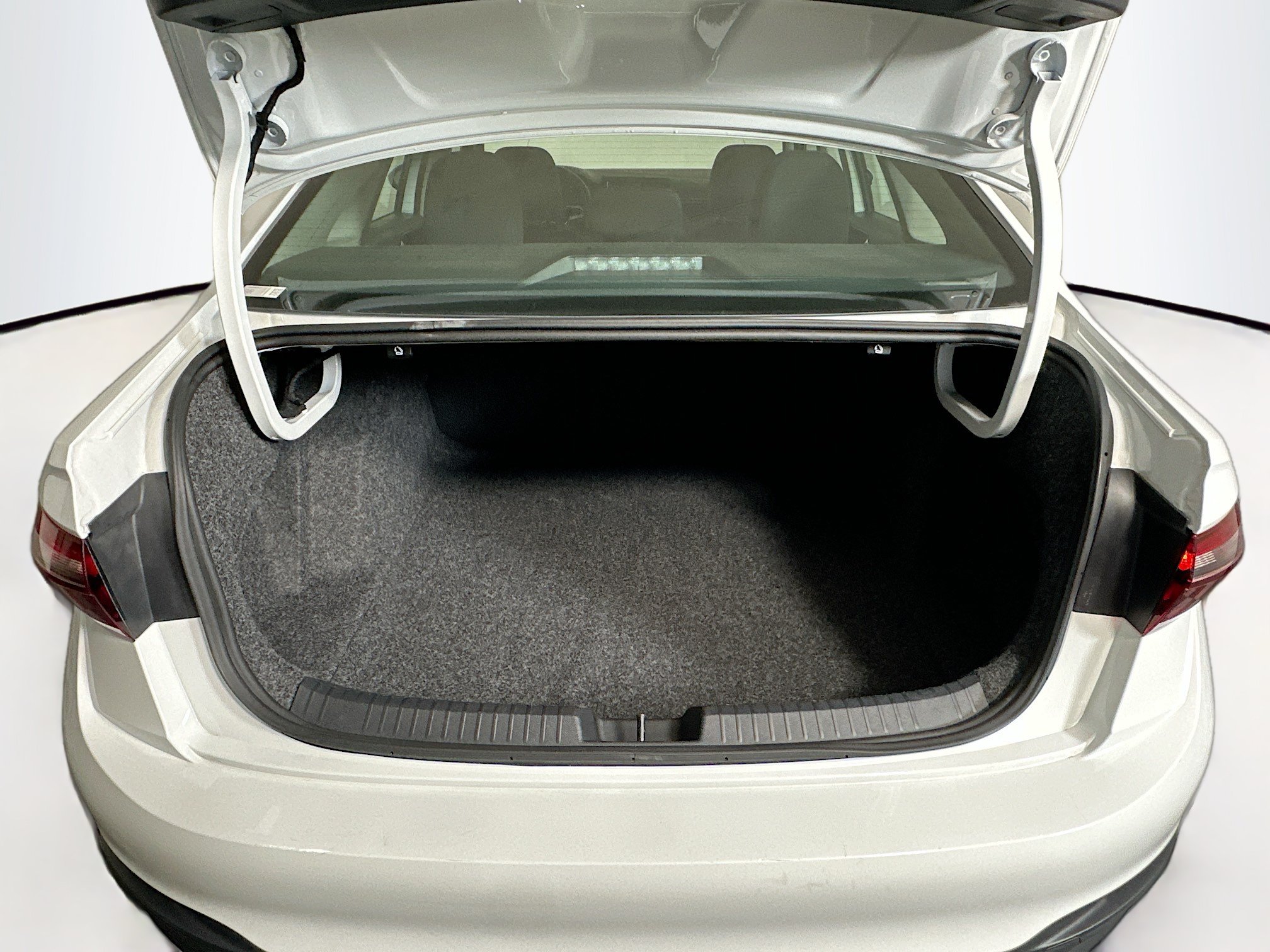 Used 2025 Volkswagen Jetta S FWD image 28