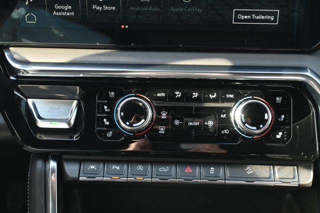 Used 2025 GMC Sierra 1500 Denali Ultimate image 18