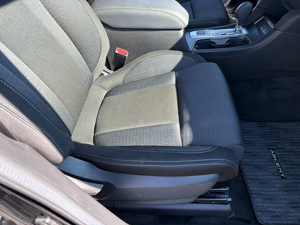 Used 2025 Subaru Ascent Premium AWD/4WD image 34