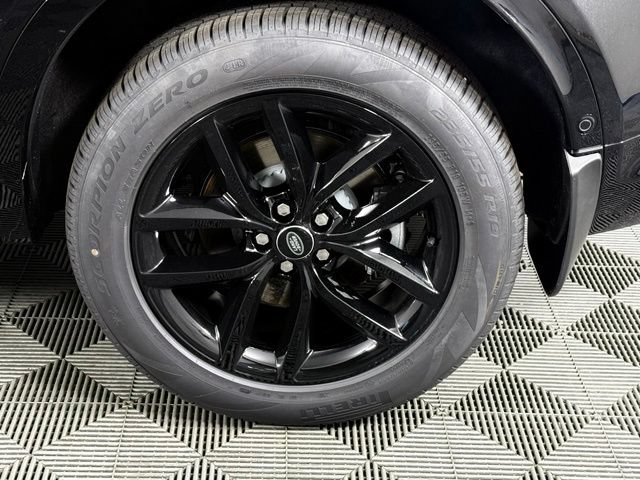 New 2026 Land Rover Discovery Sport Landmark AWD/4WD image 11