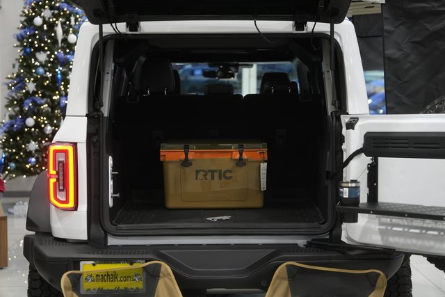 New 2025 Ford Bronco Badlands image 30