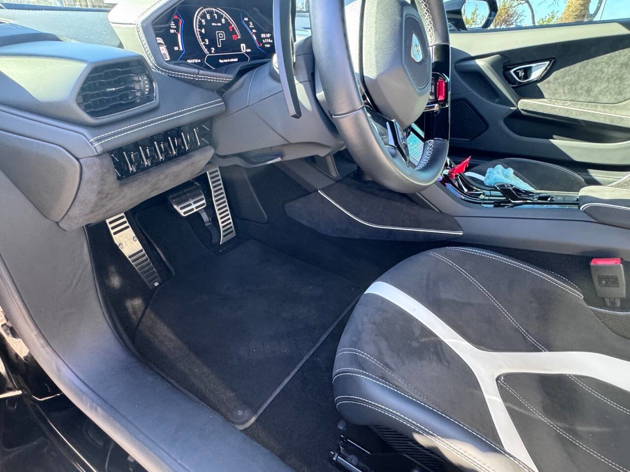 Used 2022 Lamborghini Huracan EVO image 71