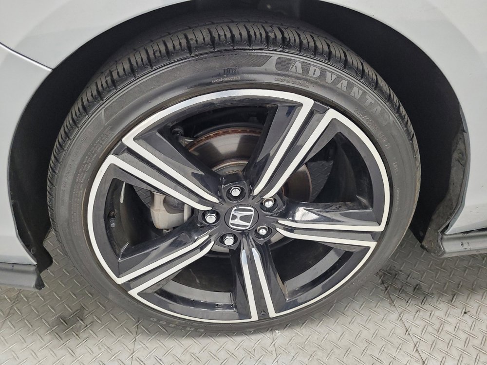 Used 2023 Honda Accord LX image 31