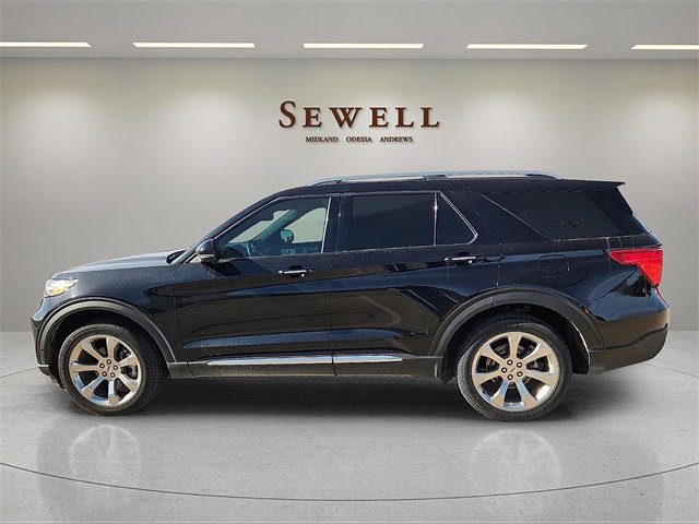 Used 2020 Ford Explorer Platinum w/ Premium Technology Package image 2