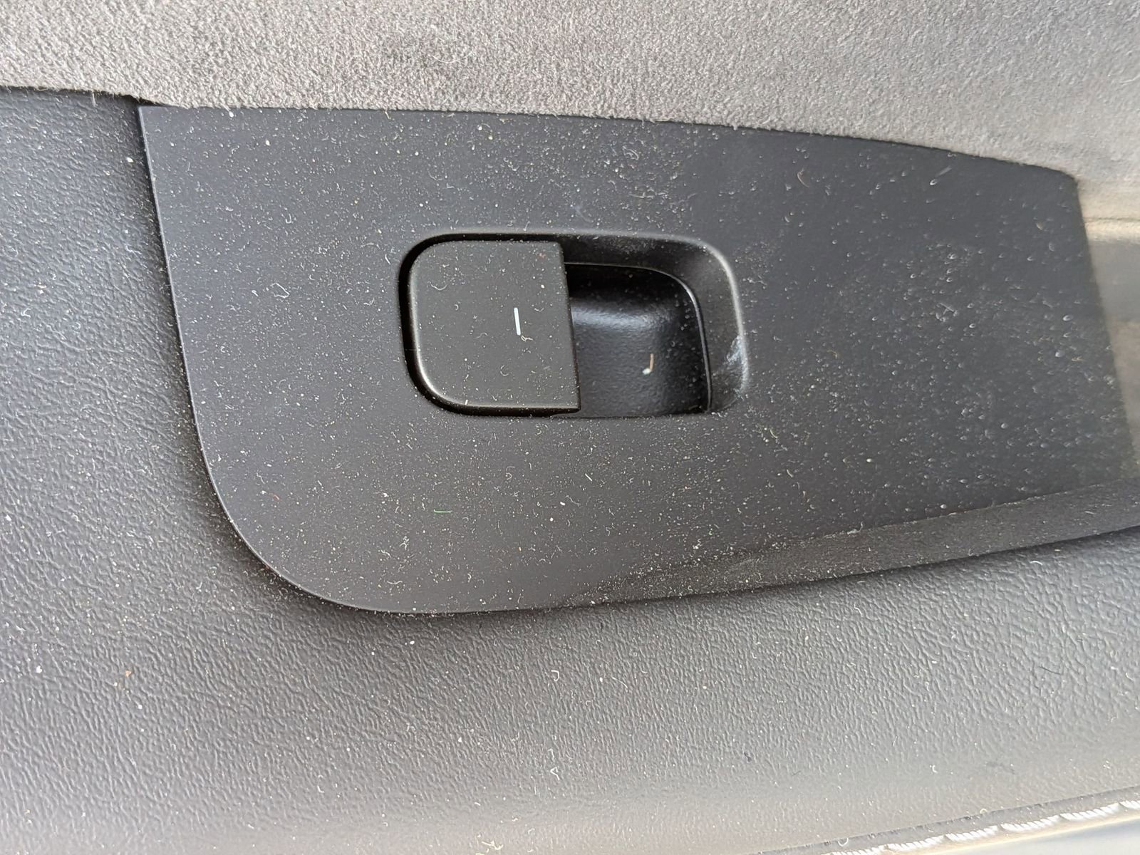 Used 2023 Tesla Model Y Long Range image 28