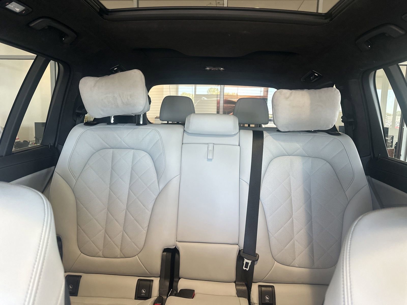 Certified 2023 BMW X7 xDrive40i w/ Premium Package image 38