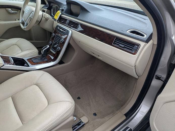 Used 2015 Volvo XC70 3.2 Premier AWD/4WD image 13