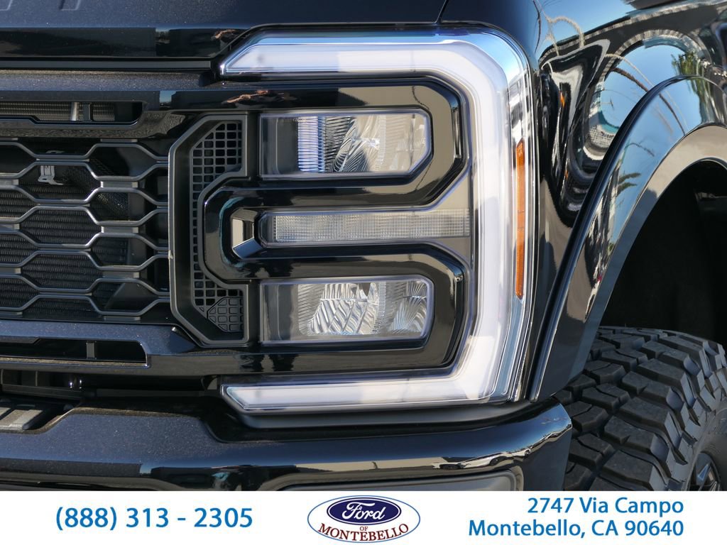 New 2026 Ford F250 Lariat w/ Black Appearance Package image 11