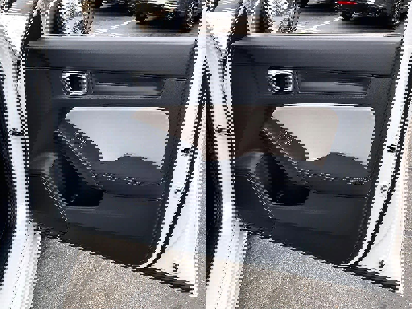 Used 2023 Honda Civic LX image 25