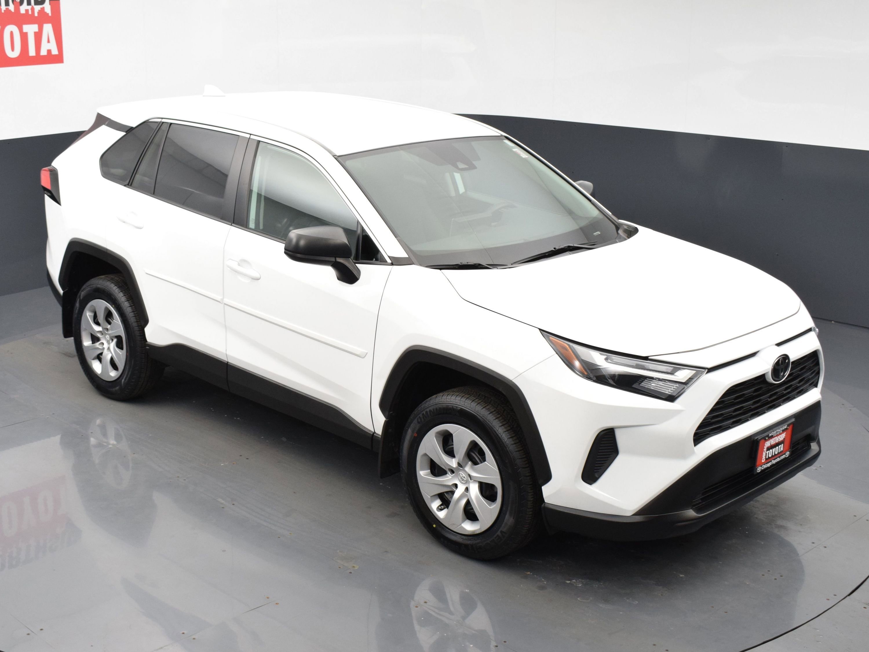 Used 2023 Toyota RAV4 LE image 21