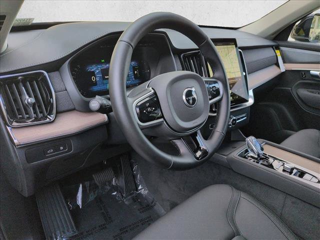 New 2026 Volvo XC90 T8 Plus w/ Protection Package AWD/4WD image 3