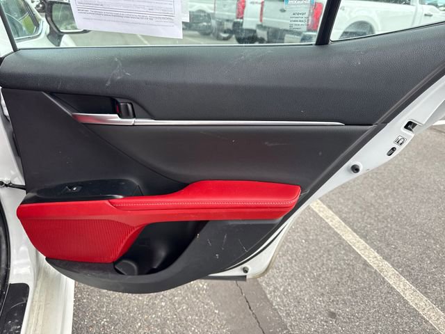 Used 2019 Toyota Camry XSE FWD image 17