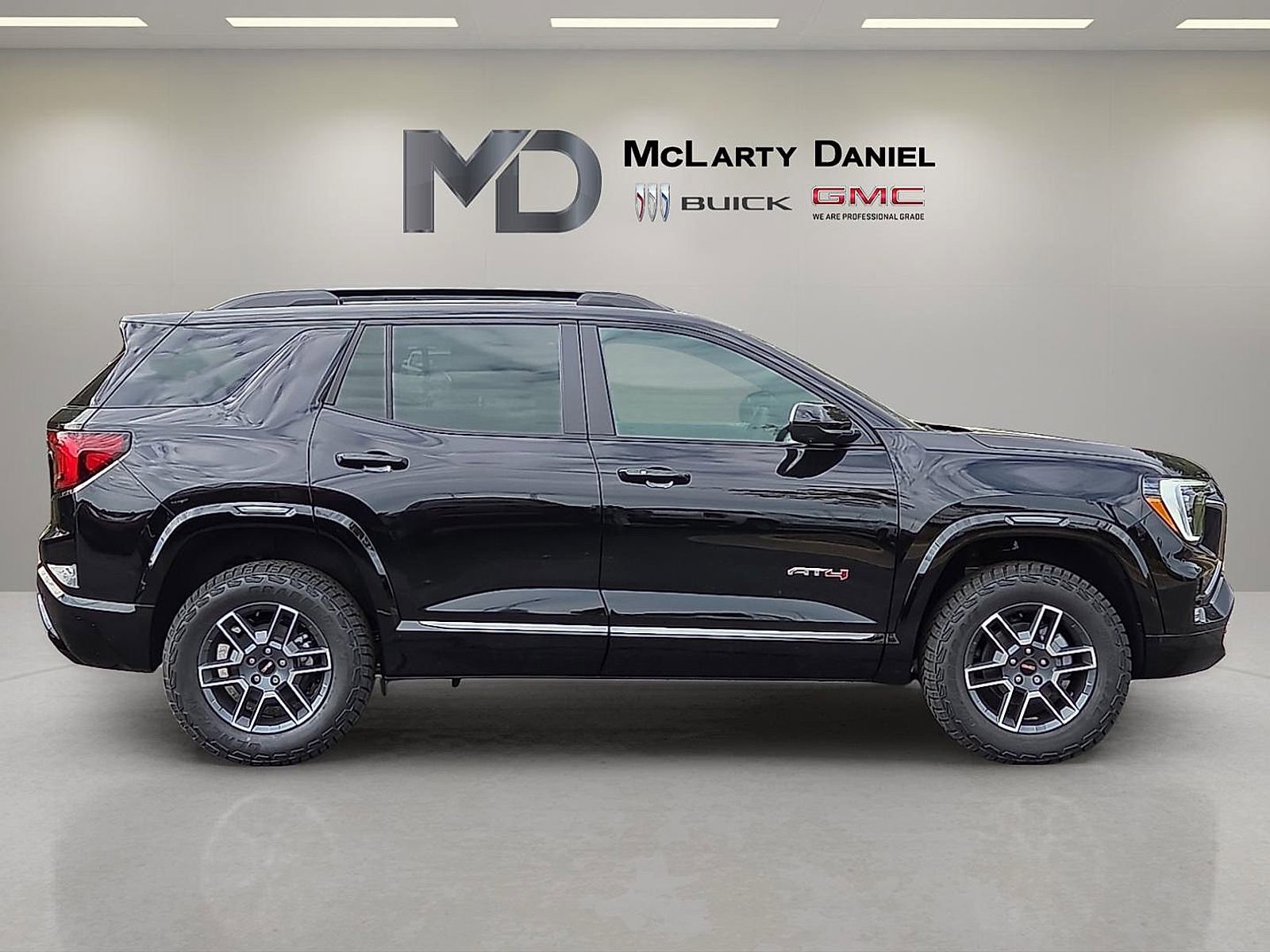 New 2026 GMC Terrain AT4 w/ Technology Package II image 6